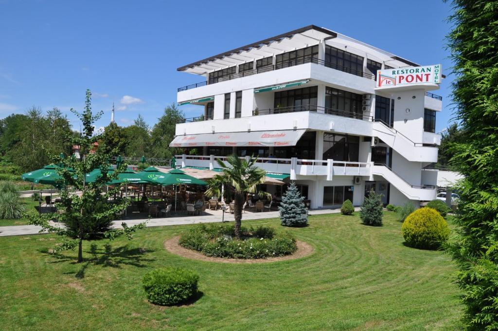 Hotel Le Pont Приєдор Екстер'єр фото